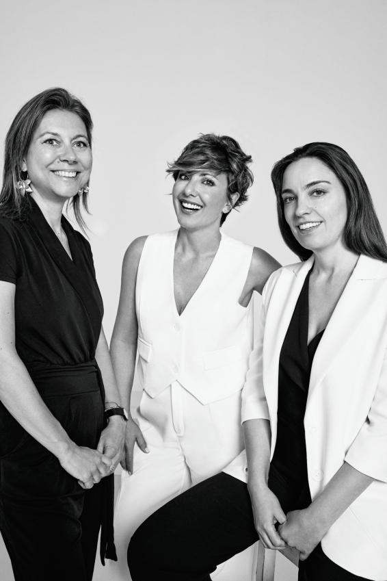 Agencia PR: celebrities y televisión con prendas de marcas de moda